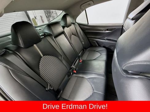 Used 2020 Toyota Camry SE FWD image 27