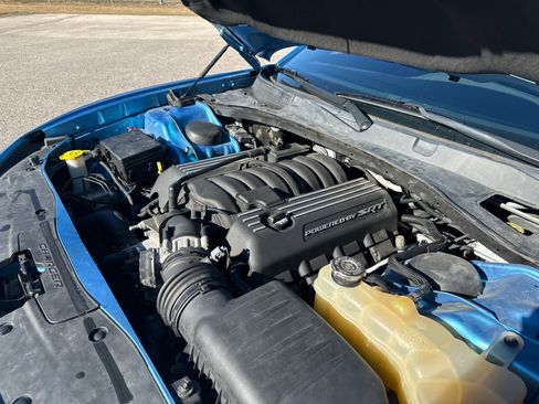 Used 2018 Dodge Charger R/T Scat Pack w/ Dynamics Package image 12