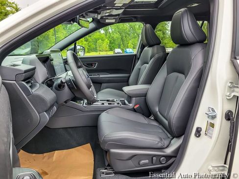 New 2026 Subaru Outback Limited AWD/4WD image 8