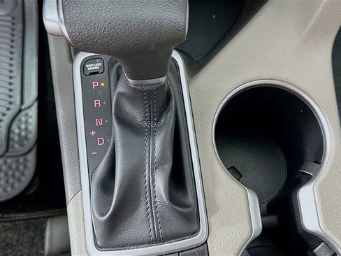 Used 2017 Kia Sportage LX image 16
