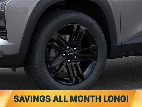 New 2026 Chevrolet Trax ACTIV w/ Sunroof Package FWD image 9