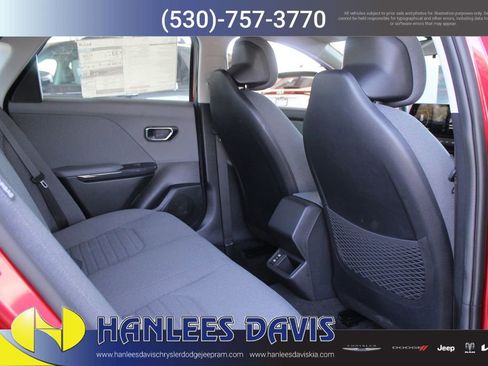 Used 2025 Kia K4 EX image 13