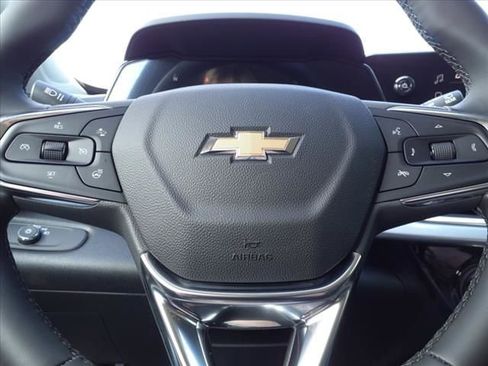 New 2025 Chevrolet Trax LT w/ LT Convenience Package image 15