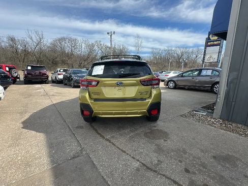 Used 2021 Subaru Crosstrek 2.5i Sport w/ Moonroof Package AWD/4WD image 13