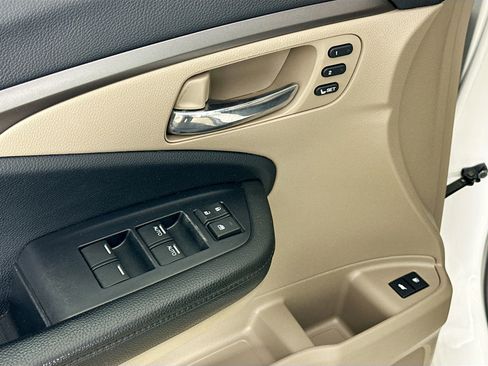 Used 2020 Honda Pilot EX-L image 31