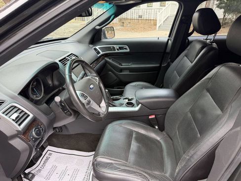 Used 2013 Ford Explorer Limited image 11
