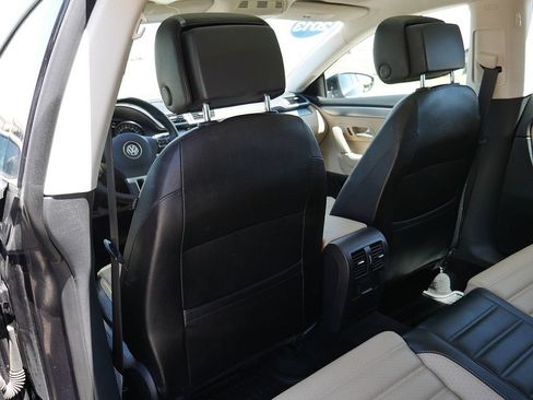 Used 2013 Volkswagen CC Lux FWD image 15
