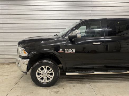 Used 2017 RAM 3500 Laramie image 3