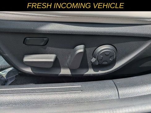 Used 2025 Genesis G70 3.3T Advanced w/ Sport Prestige Package RWD image 18