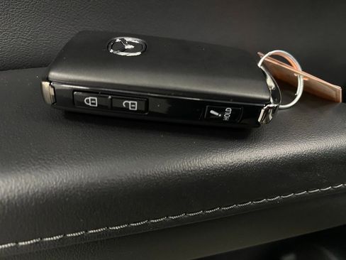 New 2025 MAZDA CX-30 AWD 2.5 S w/ Select Sport Pkg image 28