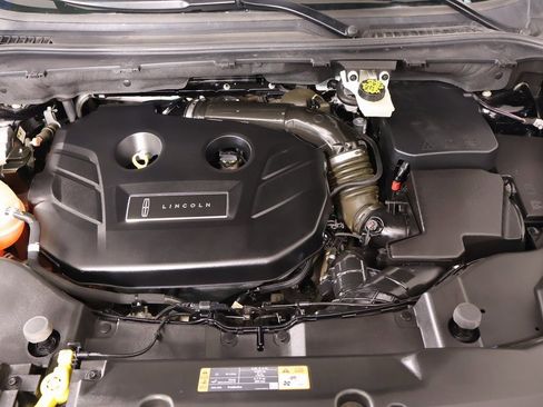 Used 2019 Lincoln MKC Reserve w/ MKC Climate Package image 18