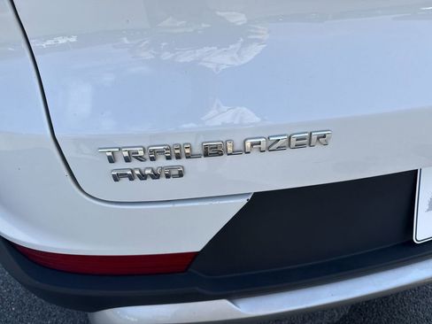 Used 2021 Chevrolet TrailBlazer LT image 7