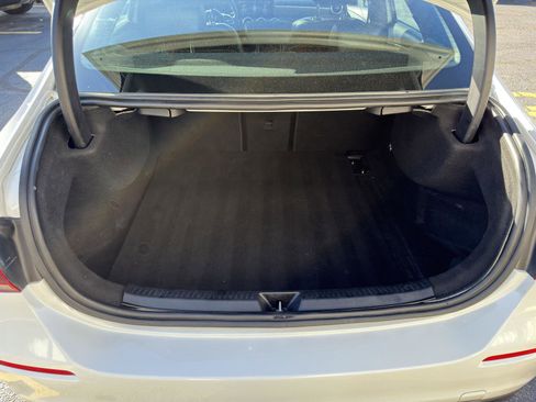 Used 2020 Mercedes-Benz A 220 4MATIC w/ Premium Package image 39