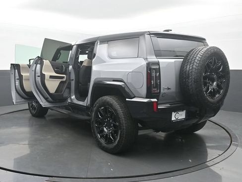 Used 2026 GMC Hummer EV SUV AWD/4WD image 54