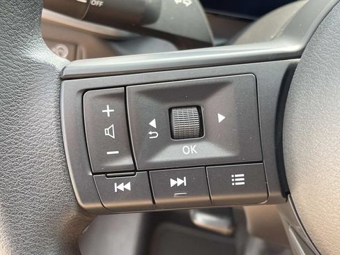 New 2026 Nissan Kicks SV w/ Cold Weather Package FWD image 30