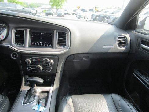 Used 2022 Dodge Charger SXT w/ Leather Interior Group image 20