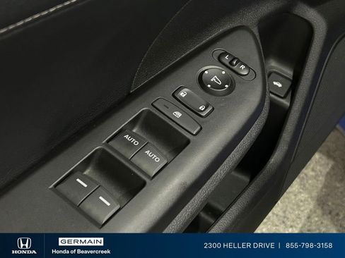 Used 2018 Honda Civic Touring image 18
