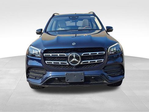 Used 2022 Mercedes-Benz GLS 450 4MATIC image 2