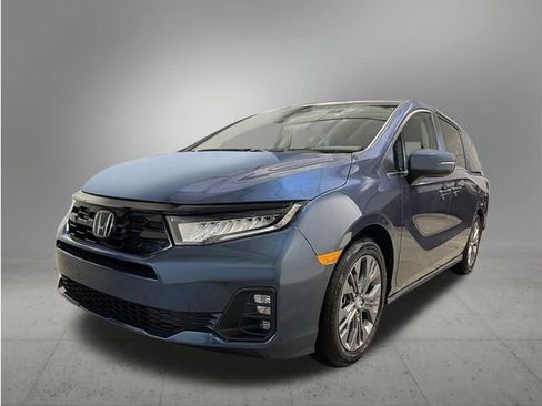 New 2026 Honda Odyssey Touring image 1