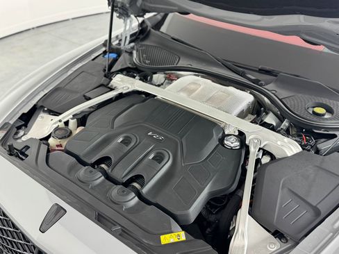 New 2025 Bentley Flying Spur Plug-In Hybrid AWD/4WD image 53