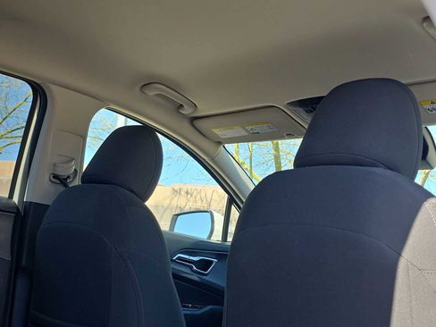 Used 2023 Kia Sportage LX image 16