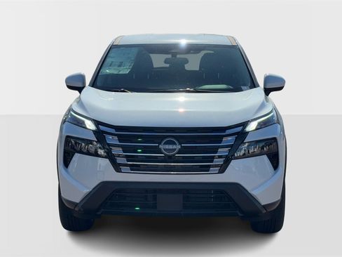 New 2026 Nissan Rogue SV w/ Cold Weather Package FWD image 6