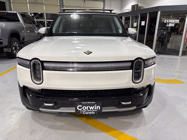 Used 2025 Rivian R1S Adventure Dual AWD/4WD image 10