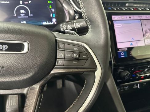 Used 2022 Jeep Grand Cherokee Limited 4xe image 15