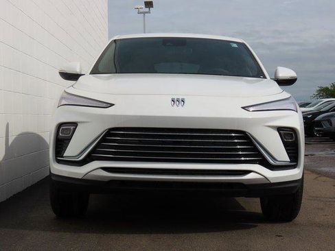 New 2025 Buick Envista Preferred w/ Convenience I Package image 2