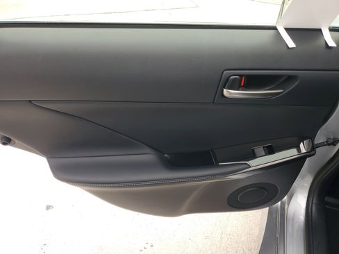 Used 2025 Lexus IS 350 F Sport image 13