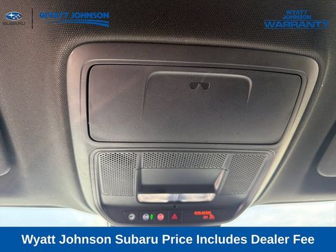 Used 2025 Chevrolet Traverse LT AWD/4WD image 28