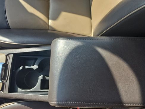 Used 2011 Chevrolet Malibu LTZ FWD image 21