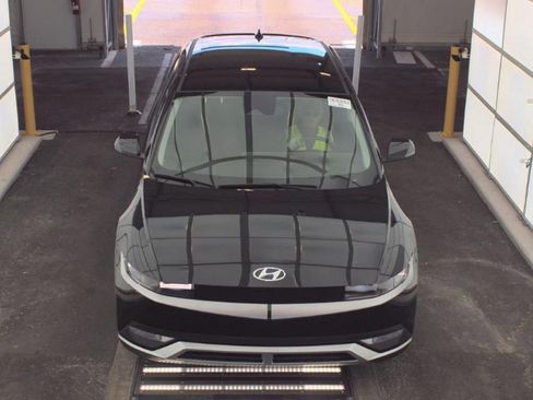 Used 2024 Hyundai Ioniq 5 SEL RWD image 2