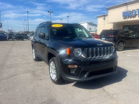 Used 2019 Jeep Renegade Sport w/ Sport Appearance Group AWD/4WD image 10