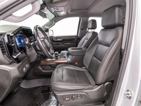 Used 2022 Chevrolet Silverado 1500 RST w/ RST All Star Premium Package AWD/4WD image 17