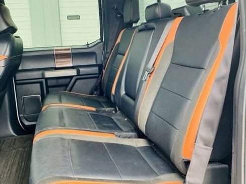 Used 2017 Ford F150 Raptor w/ Equipment Group 802A Luxury image 12