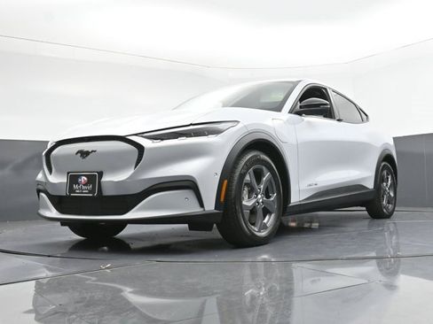 Used 2023 Ford Mustang Mach-E Select image 25