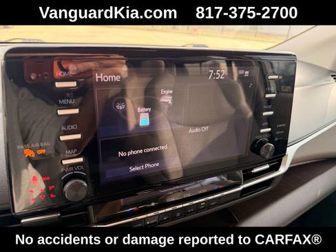 Used 2021 Toyota Sienna LE image 18