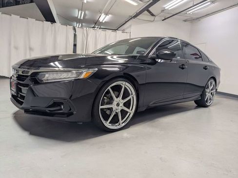 Used 2022 Honda Accord Sport image 5