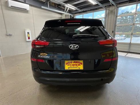 Used 2020 Hyundai Tucson Value FWD image 4