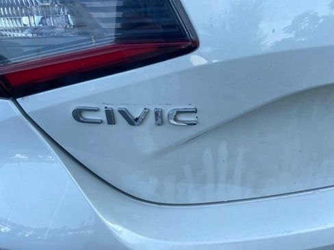 Used 2024 Honda Civic Sport image 14