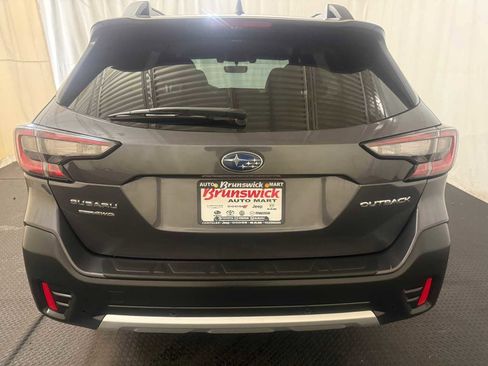 Certified 2022 Subaru Outback Limited w/ Popular Package #2 image 16