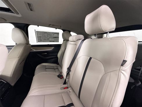 New 2026 MAZDA CX-90 3.3 Turbo w/ Preferred Package AWD/4WD image 31