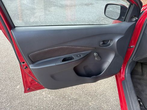 Used 2007 Toyota Yaris Sedan FWD image 7