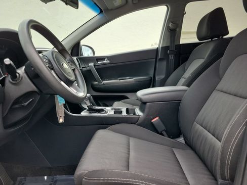 Used 2021 Kia Sportage LX FWD image 23