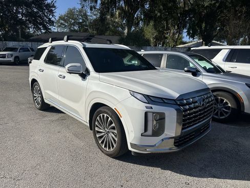 Used 2025 Hyundai Palisade Calligraphy AWD/4WD image 3