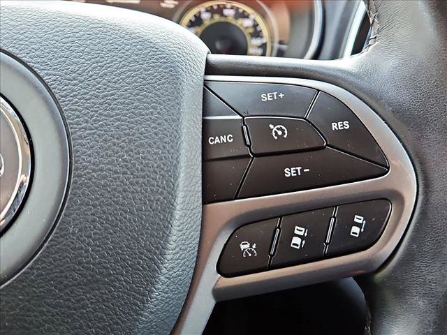 Used 2019 Jeep Cherokee Limited w/ Luxury Group AWD/4WD image 22