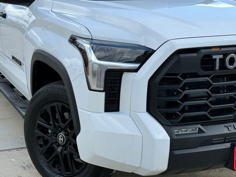 Used 2026 Toyota Tundra SR5 AWD/4WD image 3