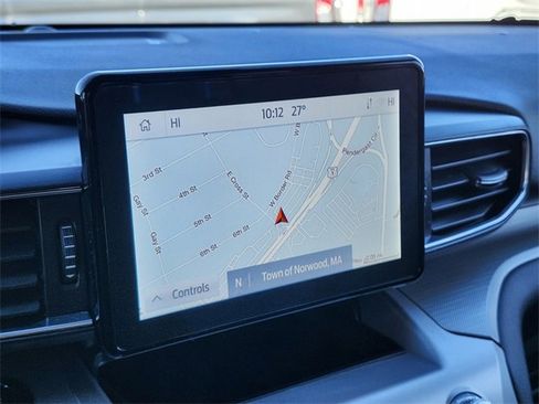 Certified 2022 Ford Explorer XLT w/ Equipment Group 202A image 23