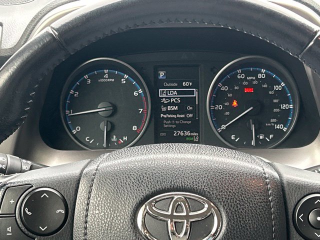 Used 2017 Toyota RAV4 XLE AWD/4WD image 52